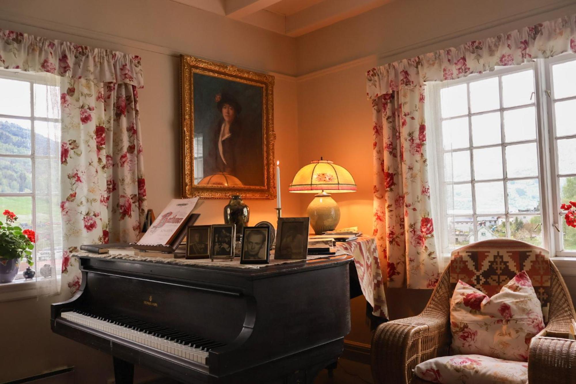 Singerheimen - Experience The 20S Hotel Olden Eksteriør billede